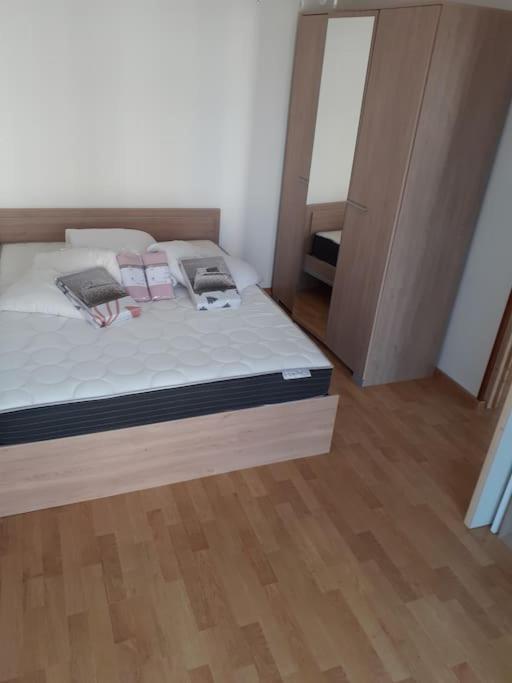 3 Chambres Le Cube-Centre Ville Troyes Ngoại thất bức ảnh